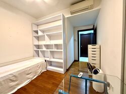 Grandeur 8 (D20), Condominium #570977851